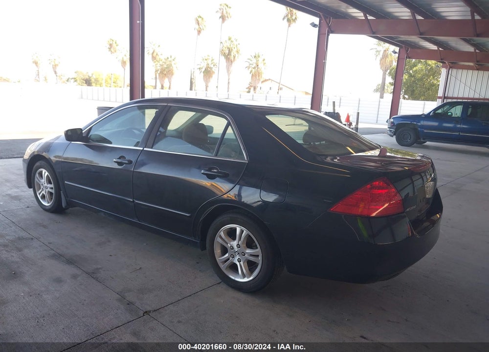 2007 HONDA ACCORD 2.4 SE VIN: JHMCM56327C009628