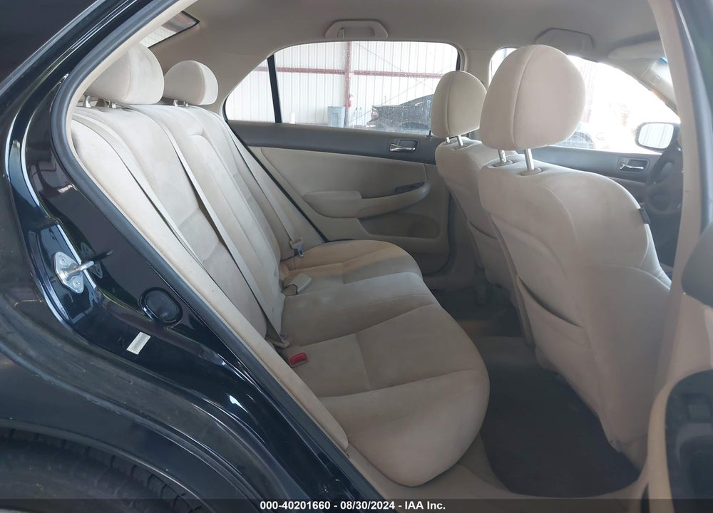 2007 HONDA ACCORD 2.4 SE VIN: JHMCM56327C009628