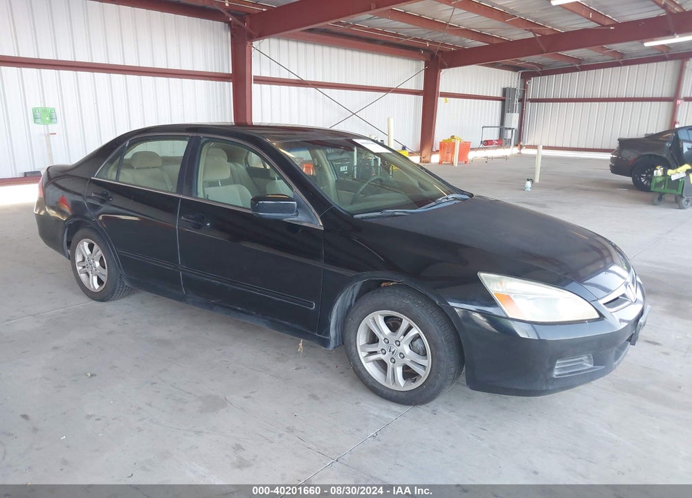 2007 HONDA ACCORD 2.4 SE VIN: JHMCM56327C009628