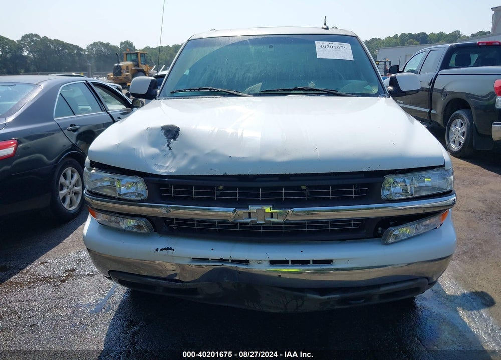 2003 CHEVROLET SUBURBAN 1500 LT VIN: 3GNFK16Z13G281815