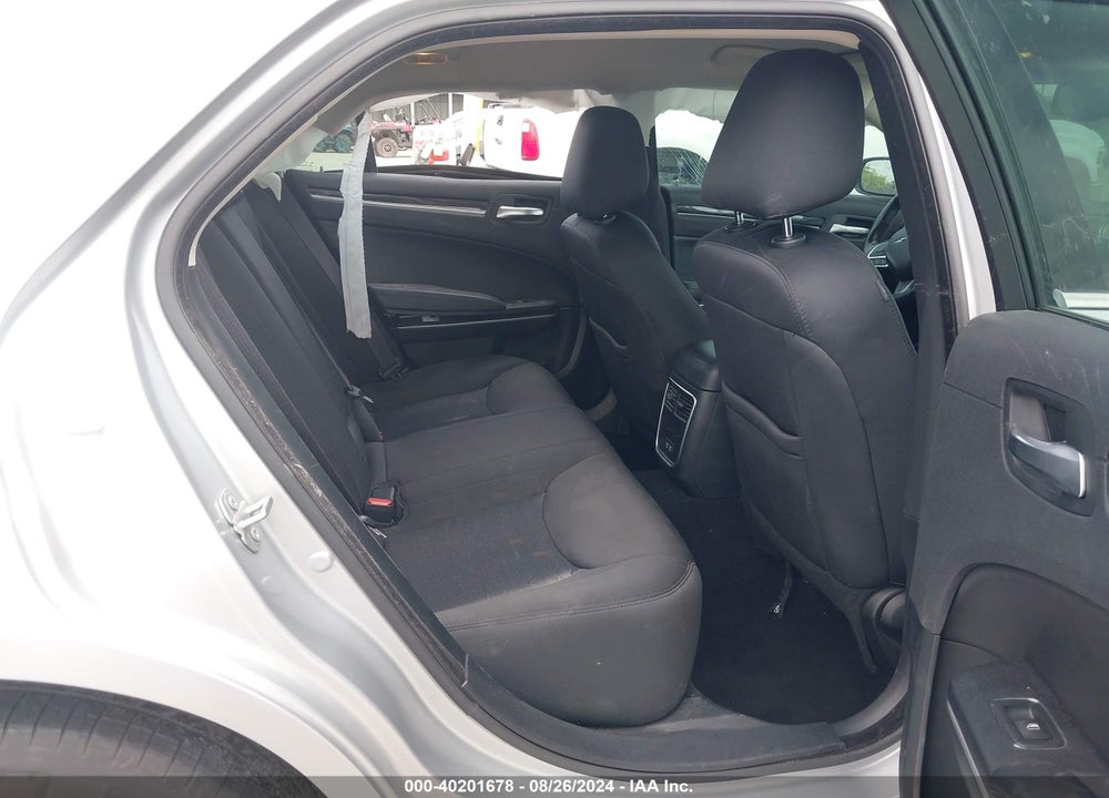 2020 CHRYSLER 300 TOURING VIN: 2C3CCAAG2LH150816