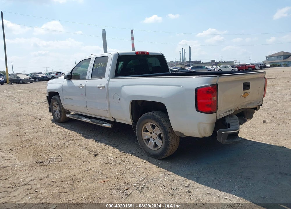 2018 CHEVROLET SILVERADO 1500 LT VIN: 1GCRCREC3JZ302787