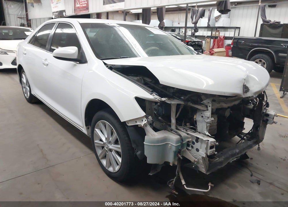 2014 TOYOTA CAMRY LE VIN: 4T4BF1FK8ER340567