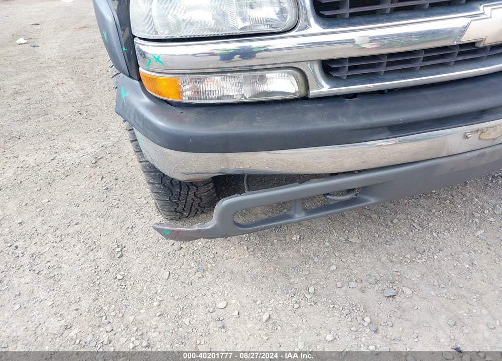 2003 CHEVROLET TAHOE LT VIN: 1GNEK13Z93R135047
