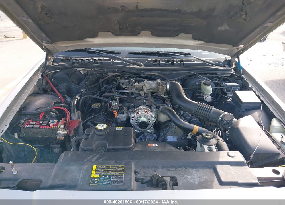 2004 MERCURY GRAND MARQUIS GS VIN: 2MEFM74W24X645230