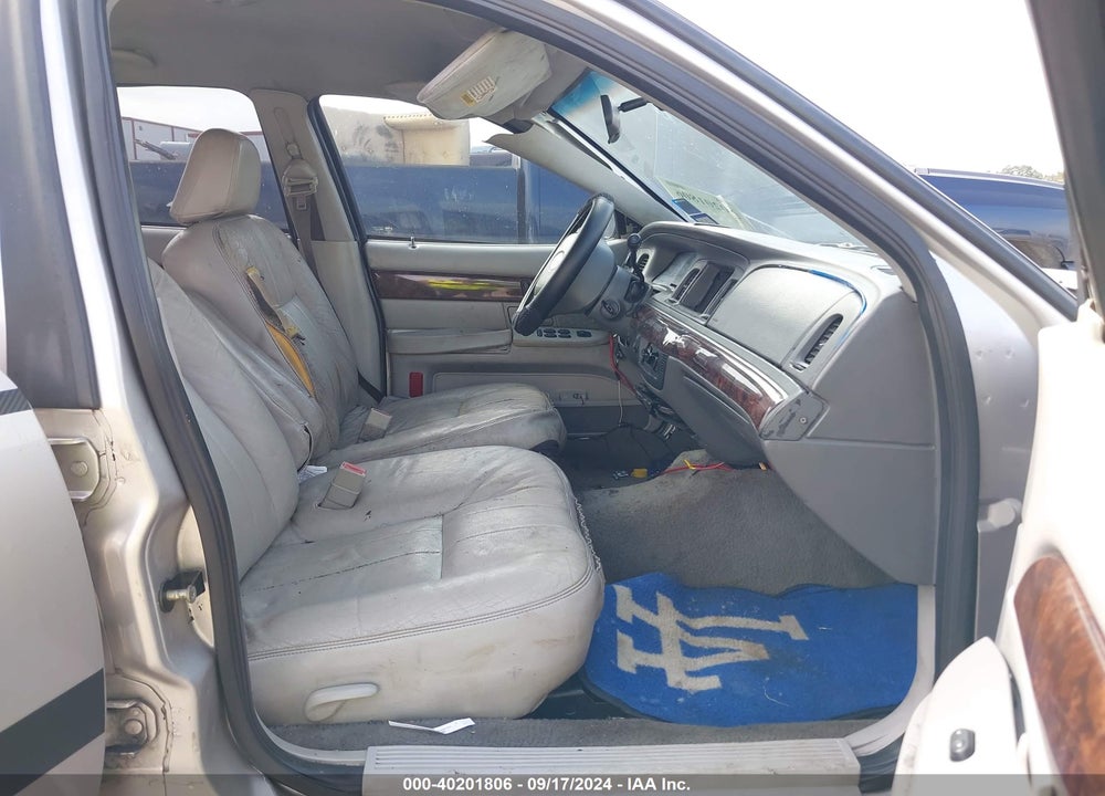 2004 MERCURY GRAND MARQUIS GS VIN: 2MEFM74W24X645230