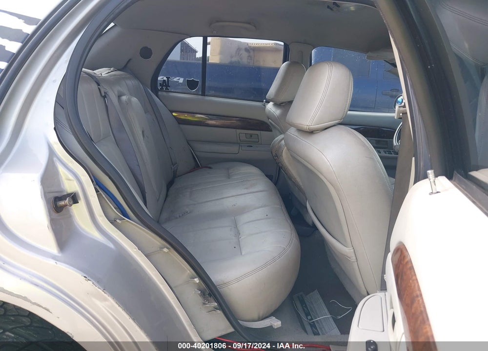 2004 MERCURY GRAND MARQUIS GS VIN: 2MEFM74W24X645230