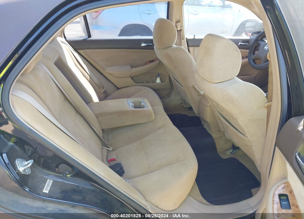 2003 HONDA ACCORD 2.4 EX VIN: JHMCM56623C056291
