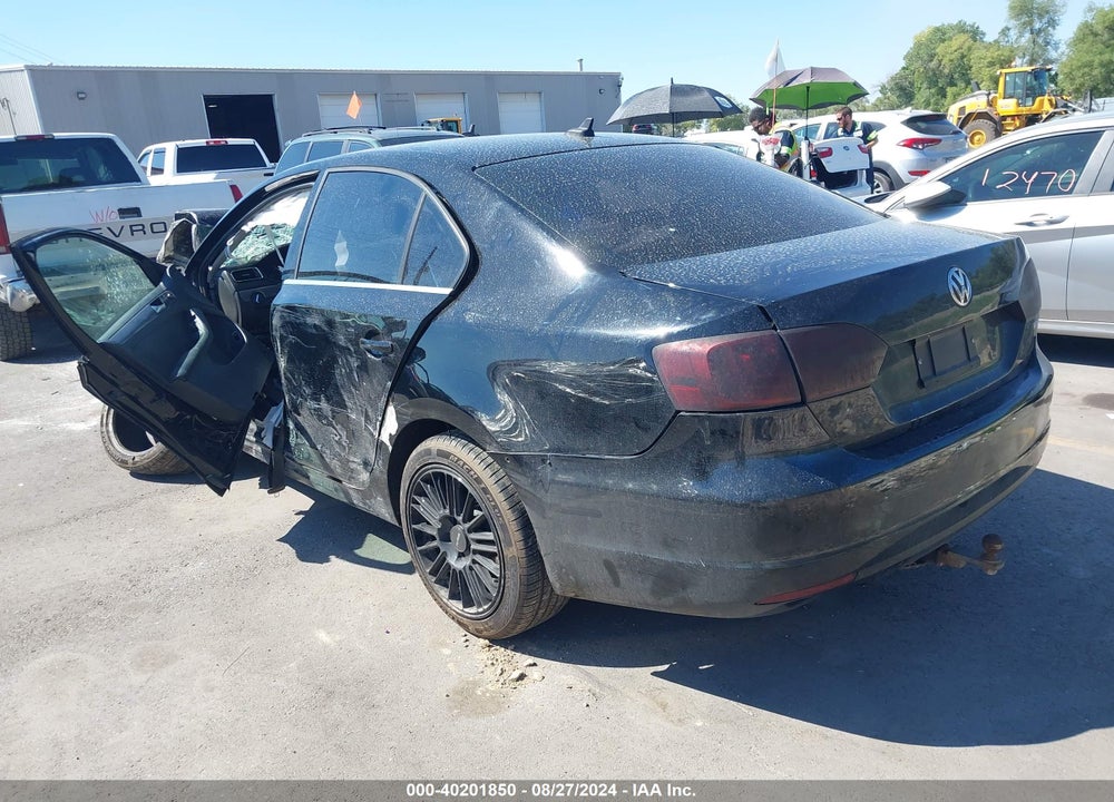 2014 VOLKSWAGEN JETTA 2.0L TDI VIN: 3VW3L7AJXEM386013