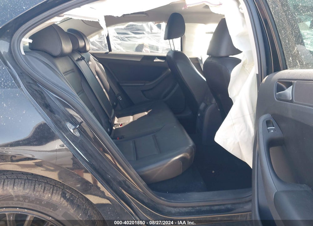 2014 VOLKSWAGEN JETTA 2.0L TDI VIN: 3VW3L7AJXEM386013