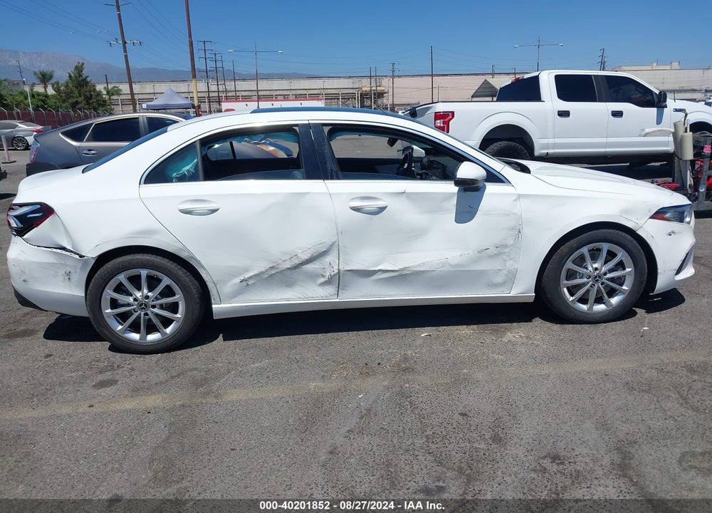 2019 MERCEDES-BENZ A 220 4MATIC VIN: WDD3G4FB1KW019574