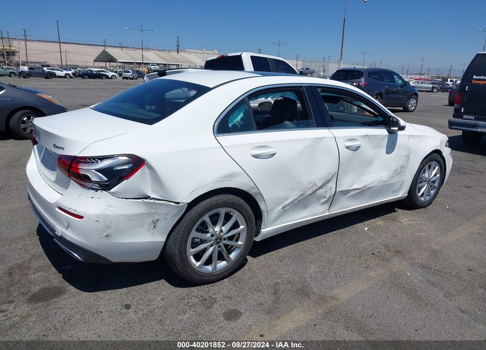 2019 MERCEDES-BENZ A 220 4MATIC VIN: WDD3G4FB1KW019574