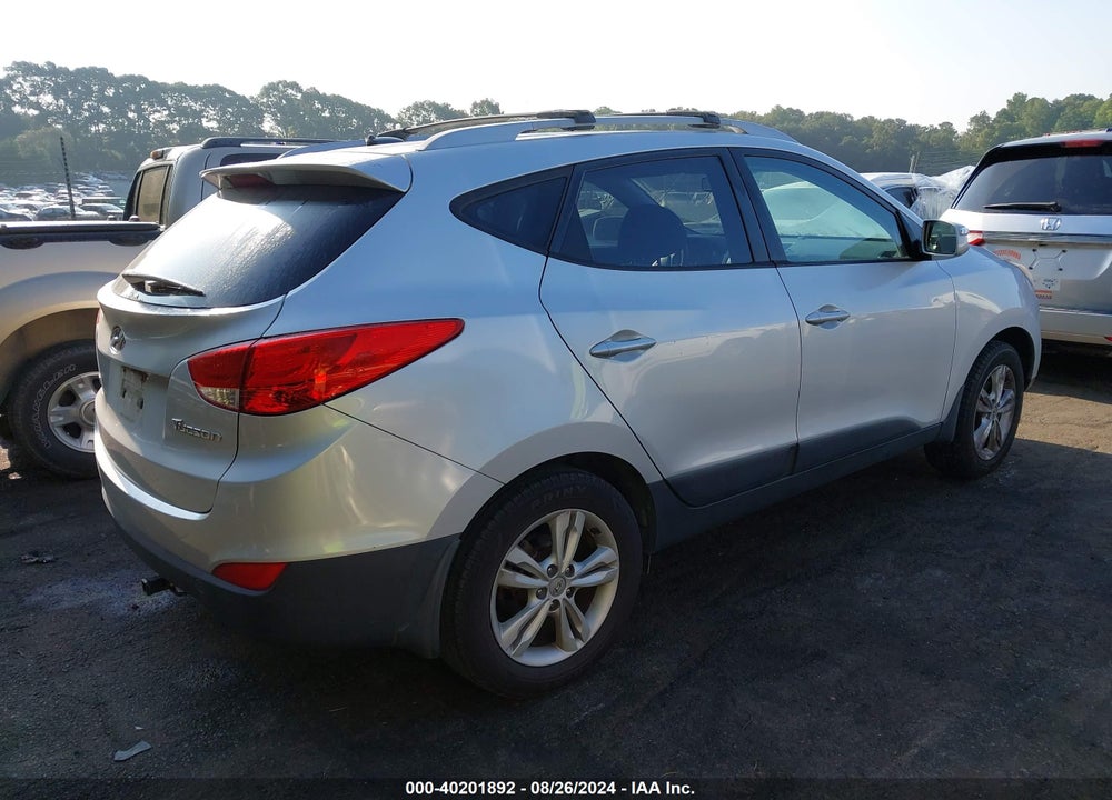 2013 HYUNDAI TUCSON GLS VIN: KM8JU3AC2DU568098