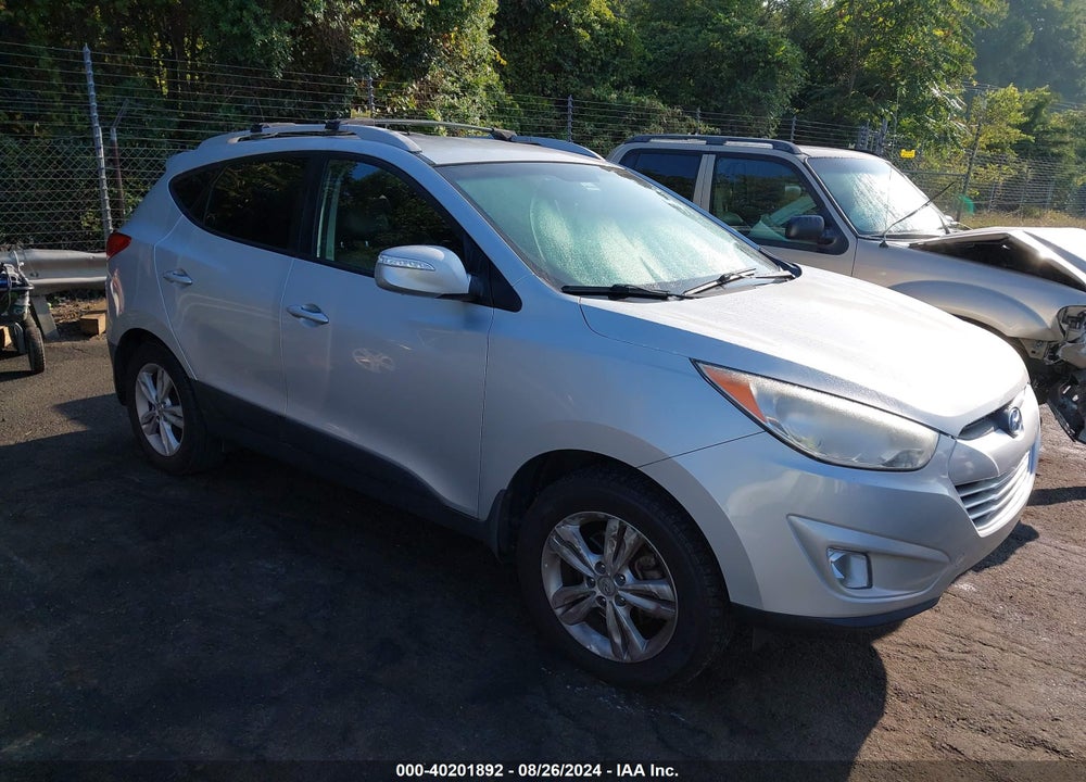 2013 HYUNDAI TUCSON GLS VIN: KM8JU3AC2DU568098
