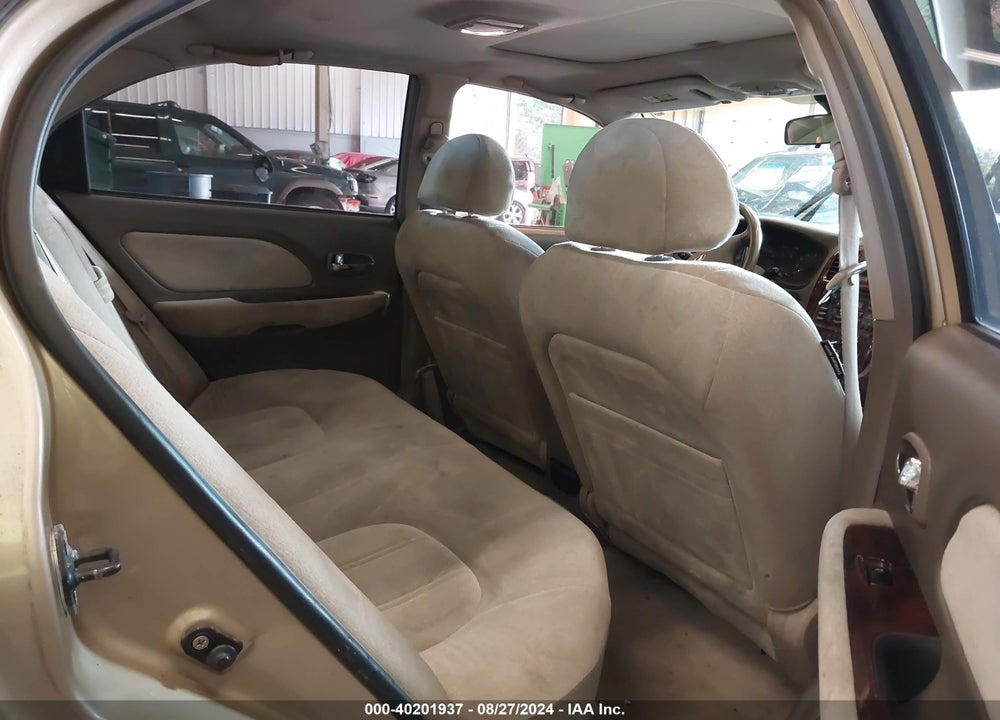 2004 HYUNDAI SONATA GLS/LX VIN: KMHWF35H24A932978