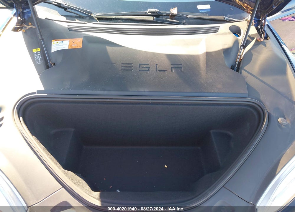 2017 TESLA MODEL S VIN: 5YJSA1E25HF211083