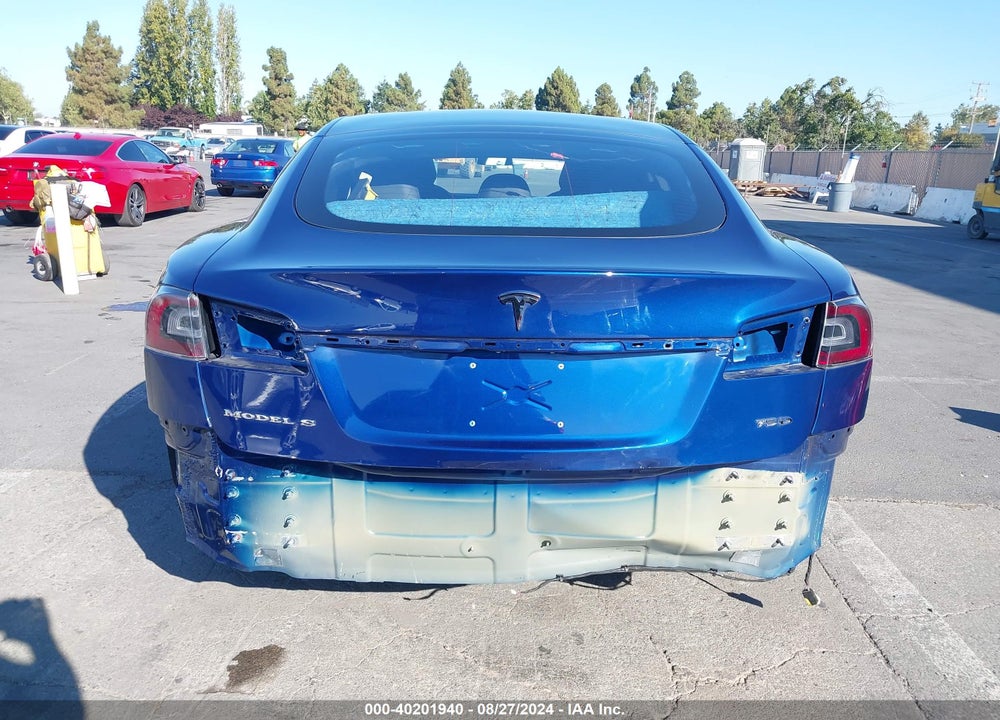 2017 TESLA MODEL S VIN: 5YJSA1E25HF211083