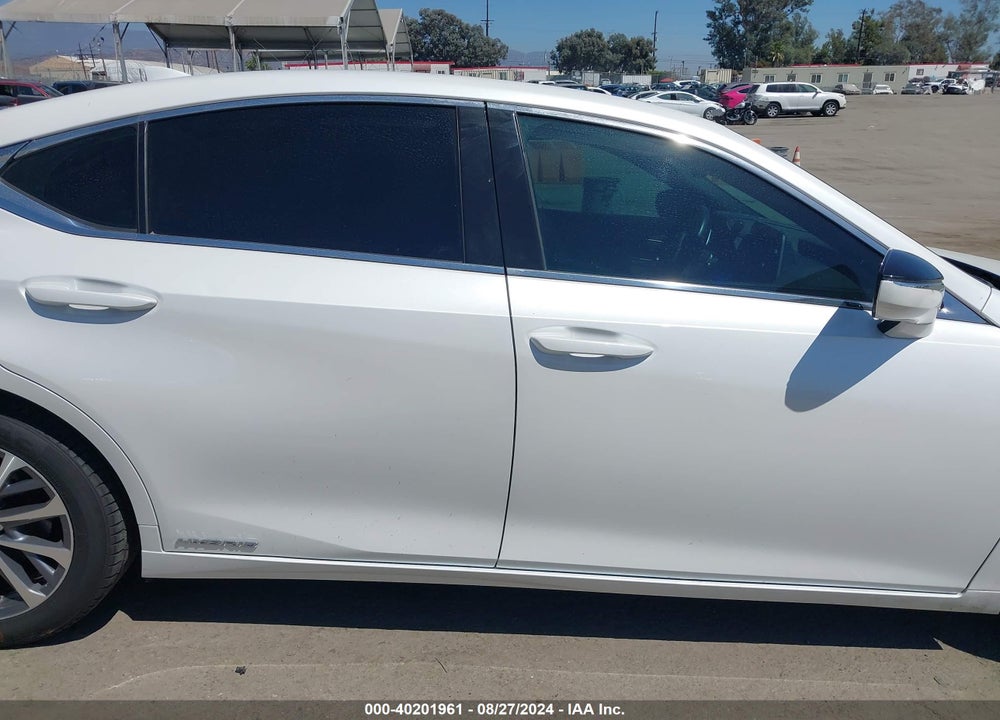 2022 LEXUS ES 300H VIN: 58ACA1C17NU016267
