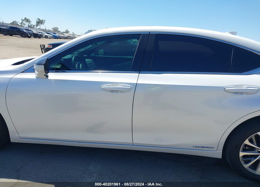 2022 LEXUS ES 300H VIN: 58ACA1C17NU016267