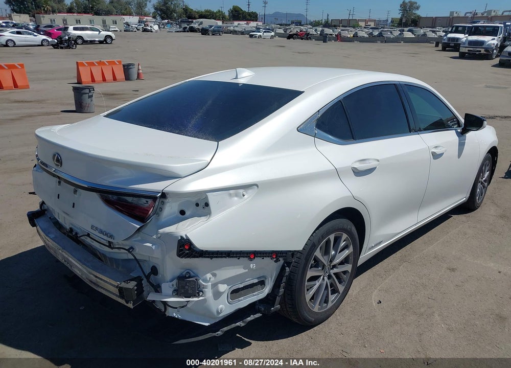 2022 LEXUS ES 300H VIN: 58ACA1C17NU016267