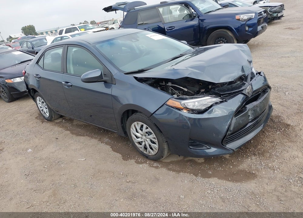 2017 TOYOTA COROLLA LE VIN: 5YFBURHE2HP714473