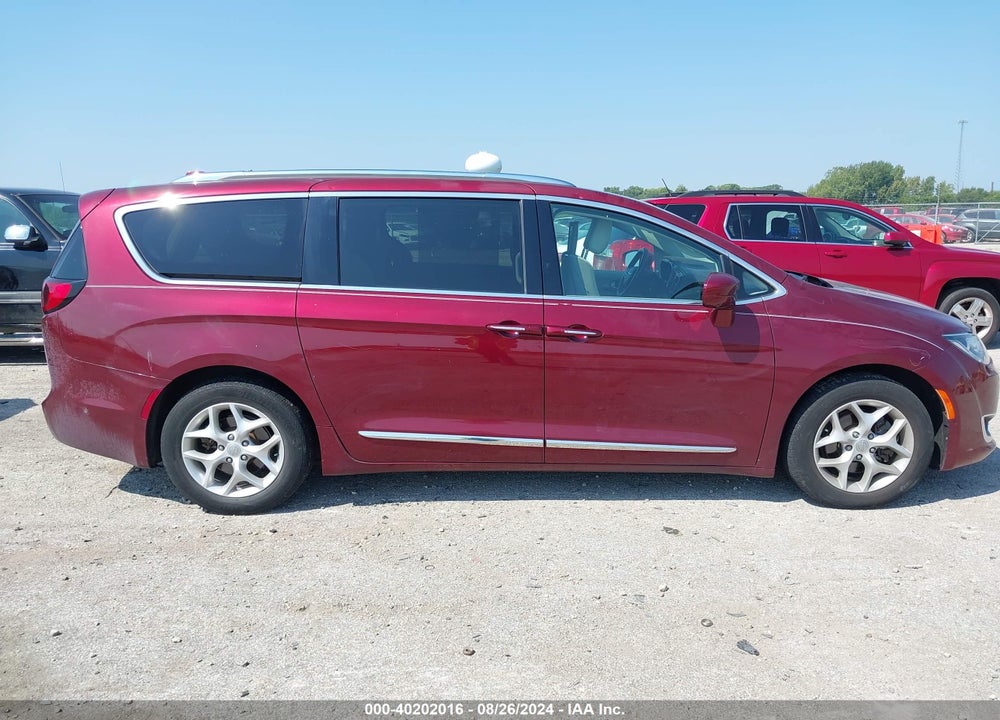 2018 CHRYSLER PACIFICA TOURING L PLUS VIN: 2C4RC1EG8JR108870