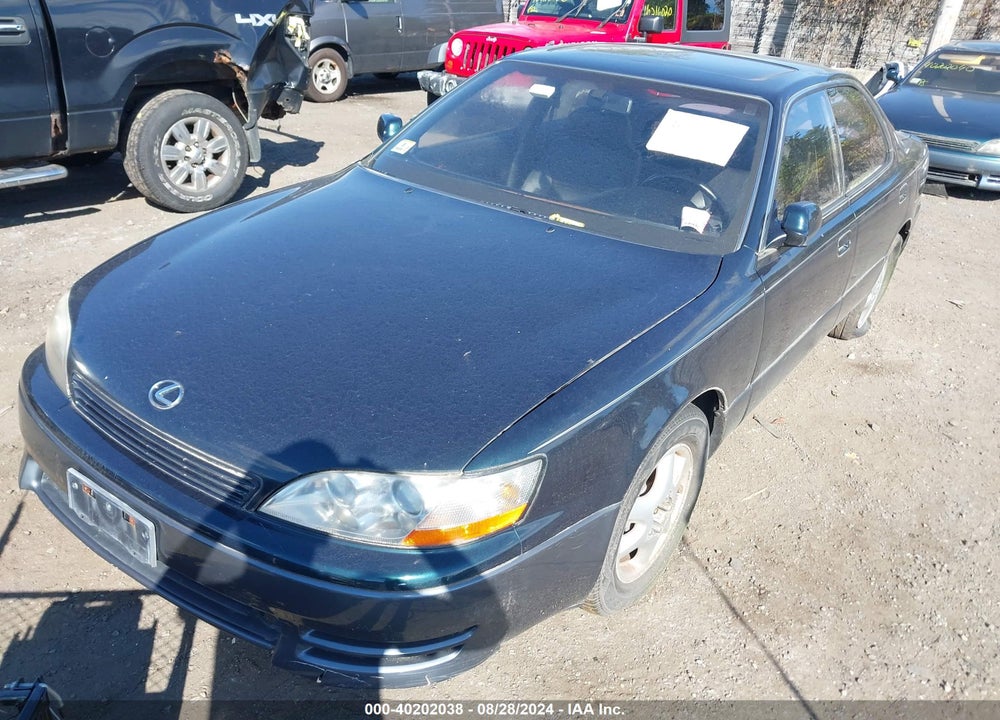 1993 LEXUS ES 300 VIN: JT8VK13T0P0218671