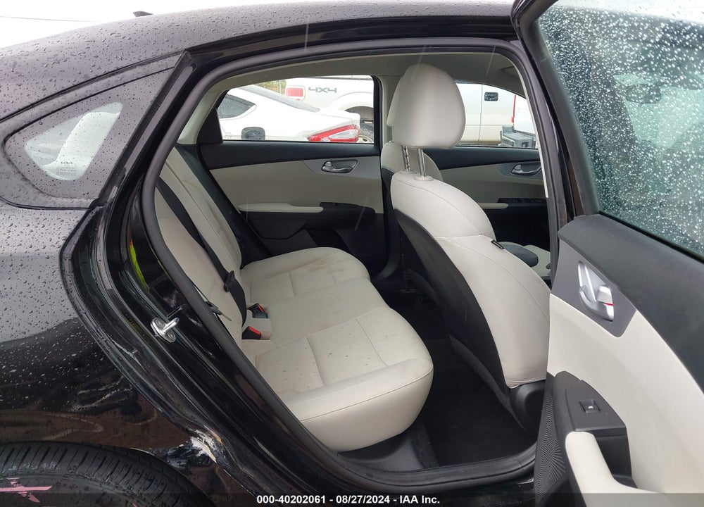 2023 KIA FORTE LXS VIN: 3KPF24AD5PE581123