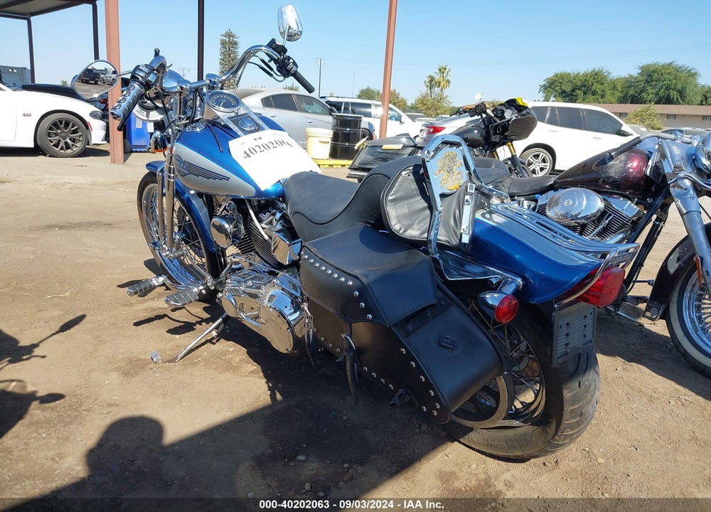 2005 HARLEY-DAVIDSON FXSTSI VIN: 1HD1BZB305Y044811