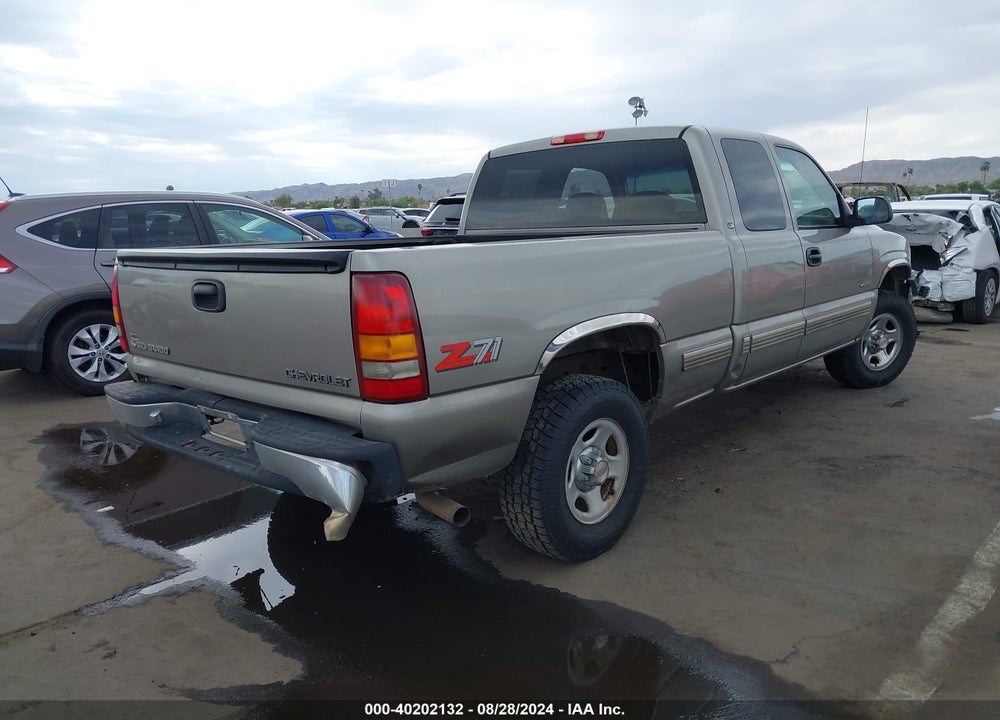 1999 CHEVROLET SILVERADO 1500 LS VIN: 2GCEK19VXX1105101