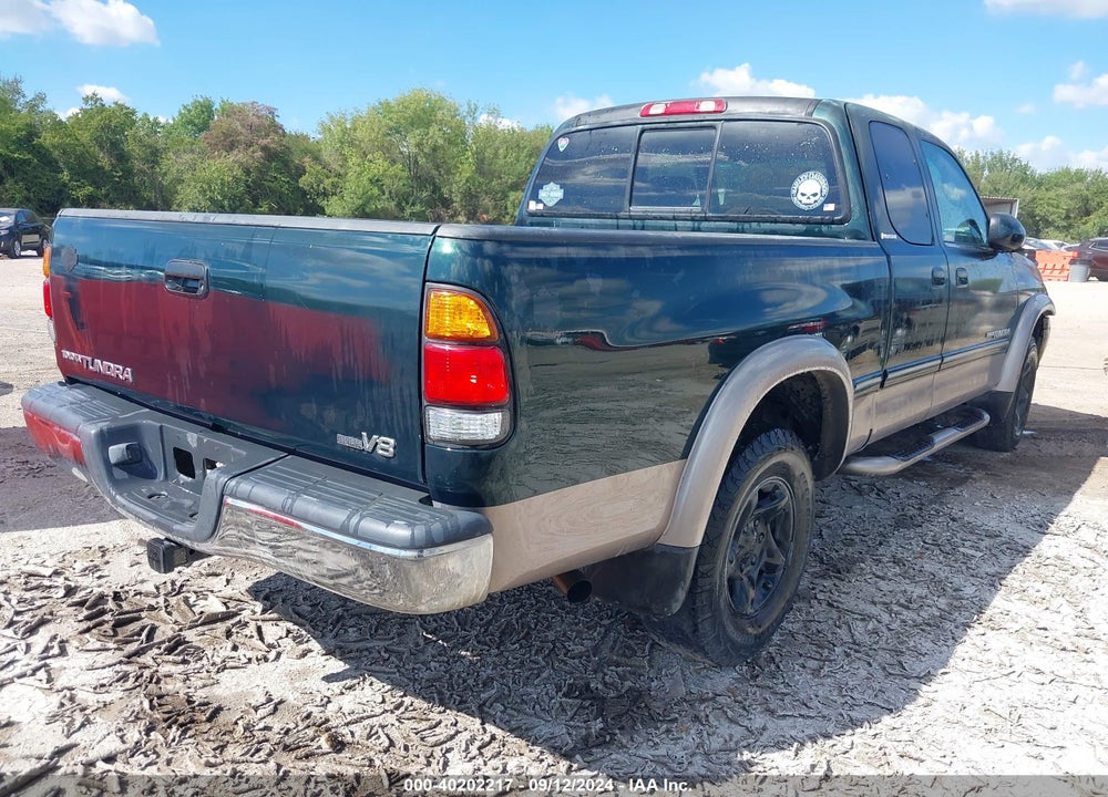 2002 TOYOTA TUNDRA LTD V8 VIN: 5TBRT38152S270783