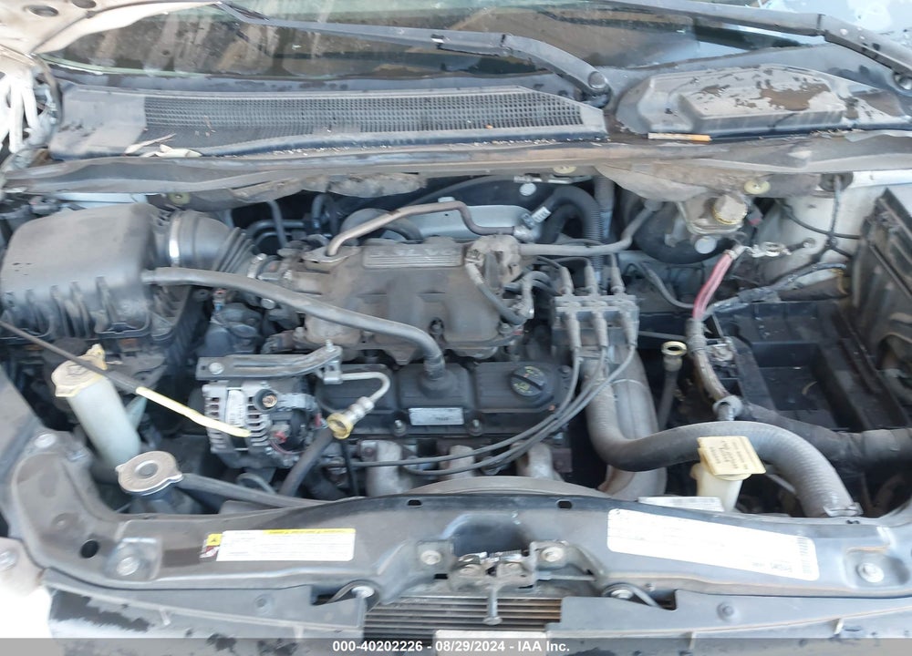 2010 DODGE GRAND CARAVAN VIN: 2D4RN4DE5AR121204