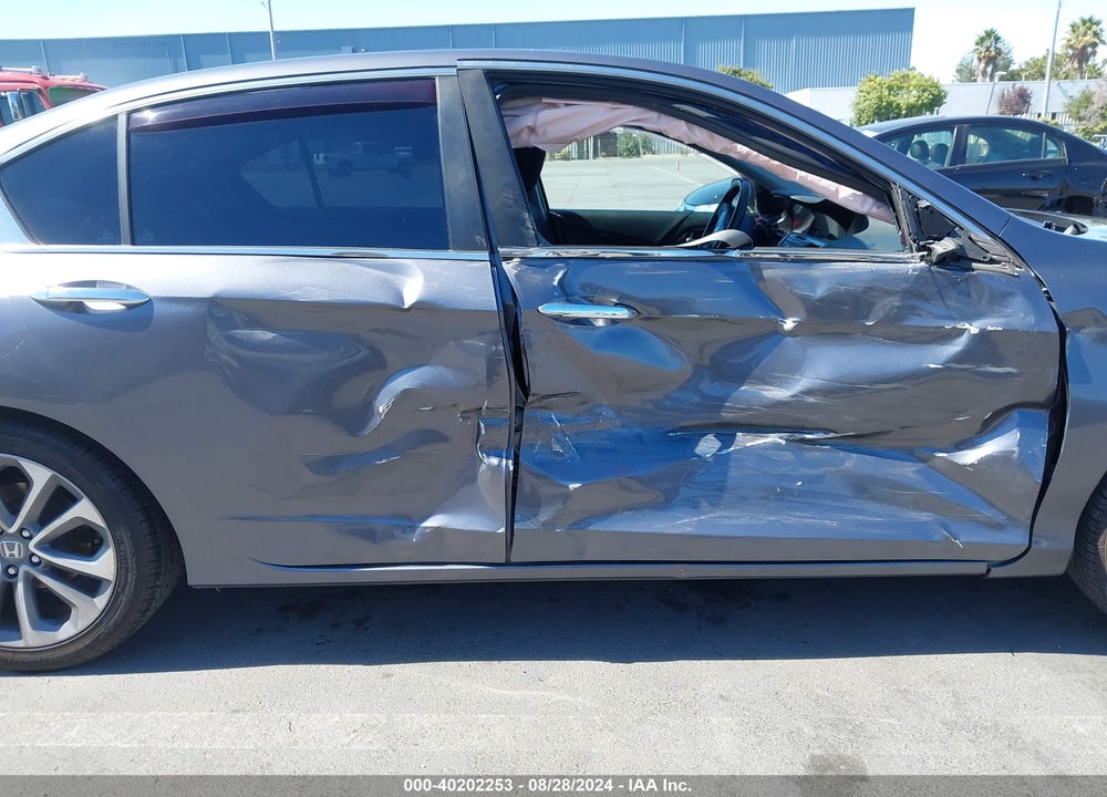 2015 HONDA ACCORD SPORT VIN: 1HGCR2F58FA245361