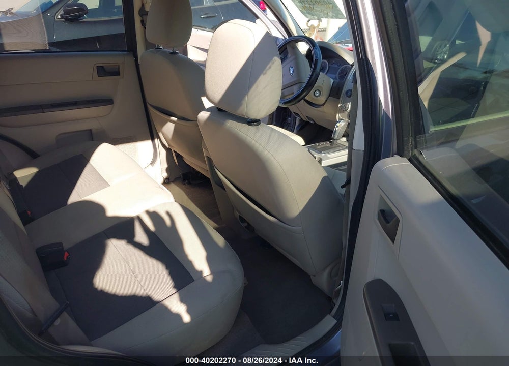 2008 FORD ESCAPE HYBRID VIN: 1FMCU59H88KA42404