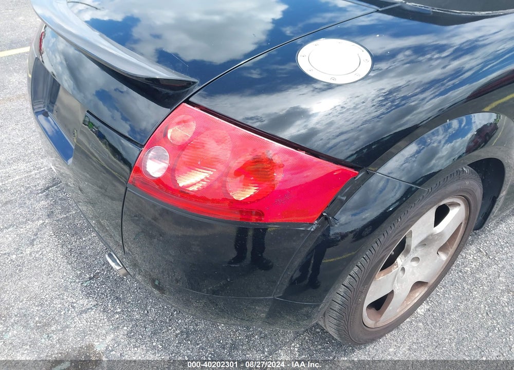 2002 AUDI TT 1.8L VIN: TRUUT28N621033463