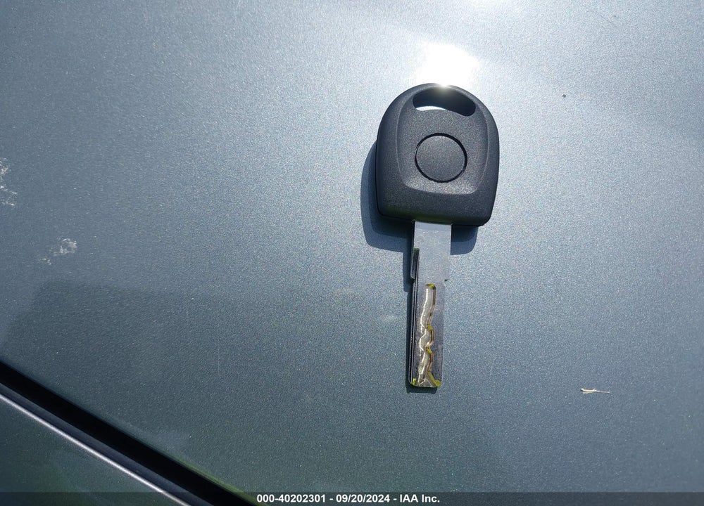 2002 AUDI TT 1.8L VIN: TRUUT28N621033463