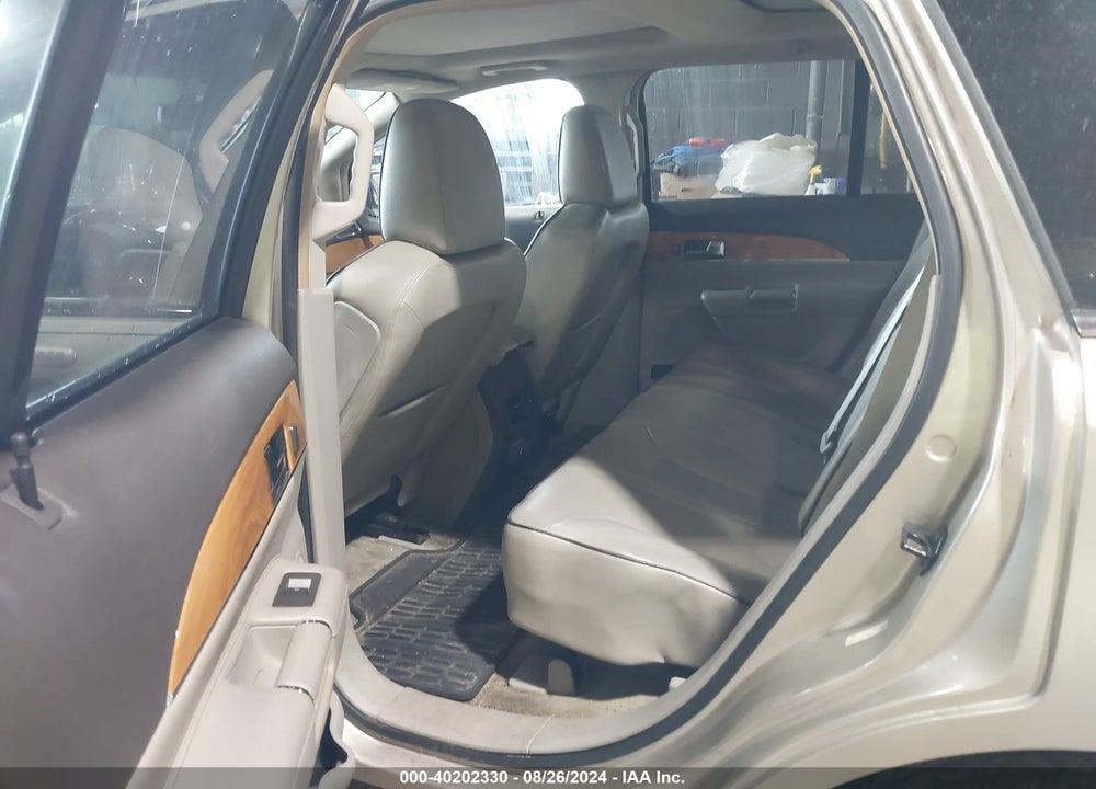 2011 LINCOLN MKX VIN: 2LMDJ8JK0BBJ31721