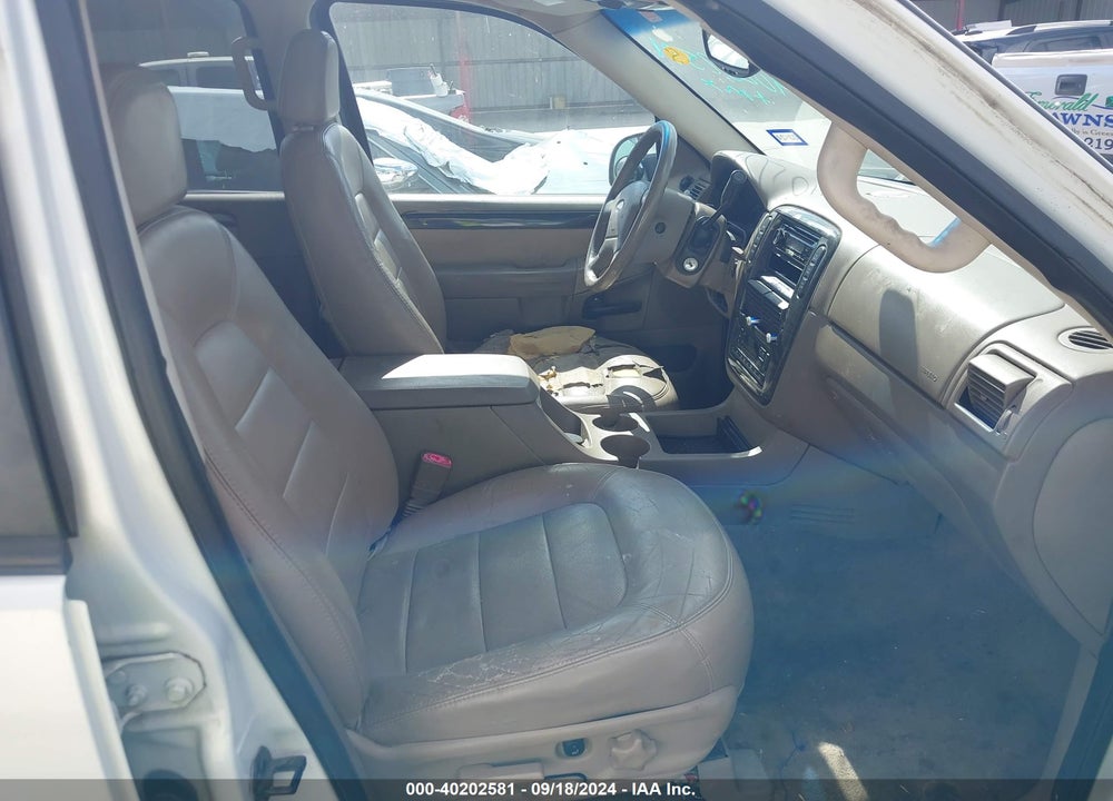 2002 FORD EXPLORER LIMITED VIN: 1FMDU75E32ZB78532