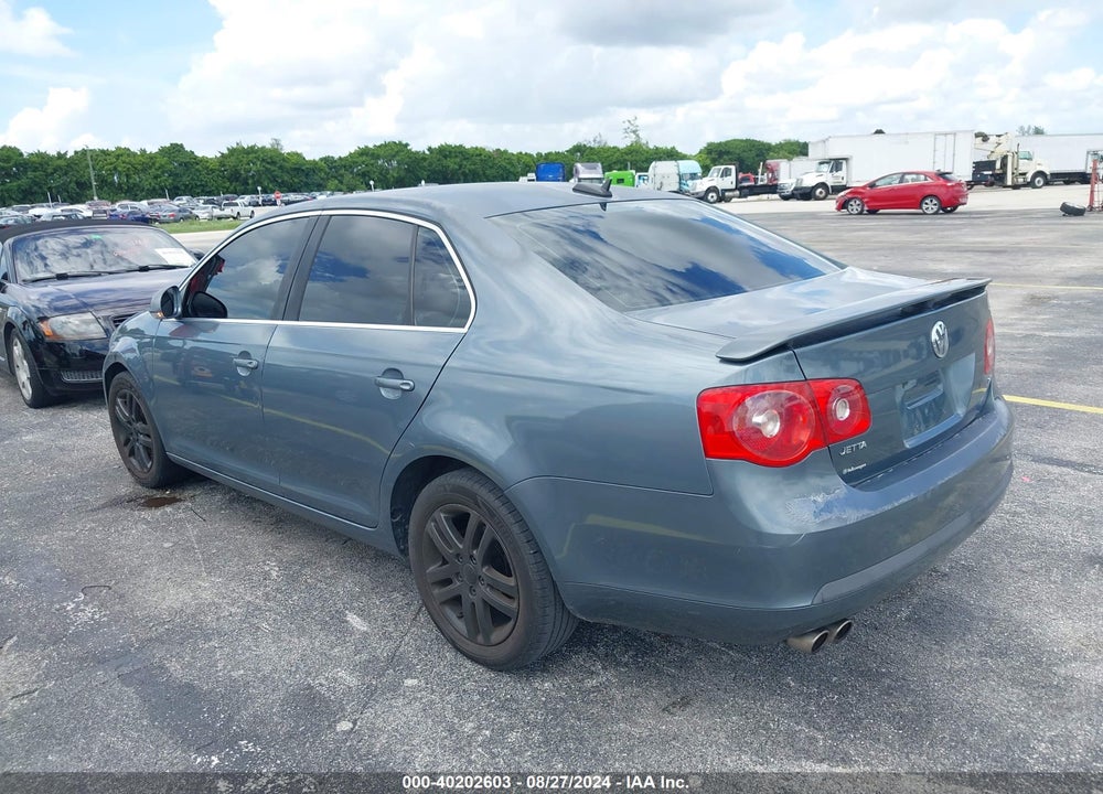 2006 VOLKSWAGEN JETTA 2.5 VIN: 3VWSF81K06M680927