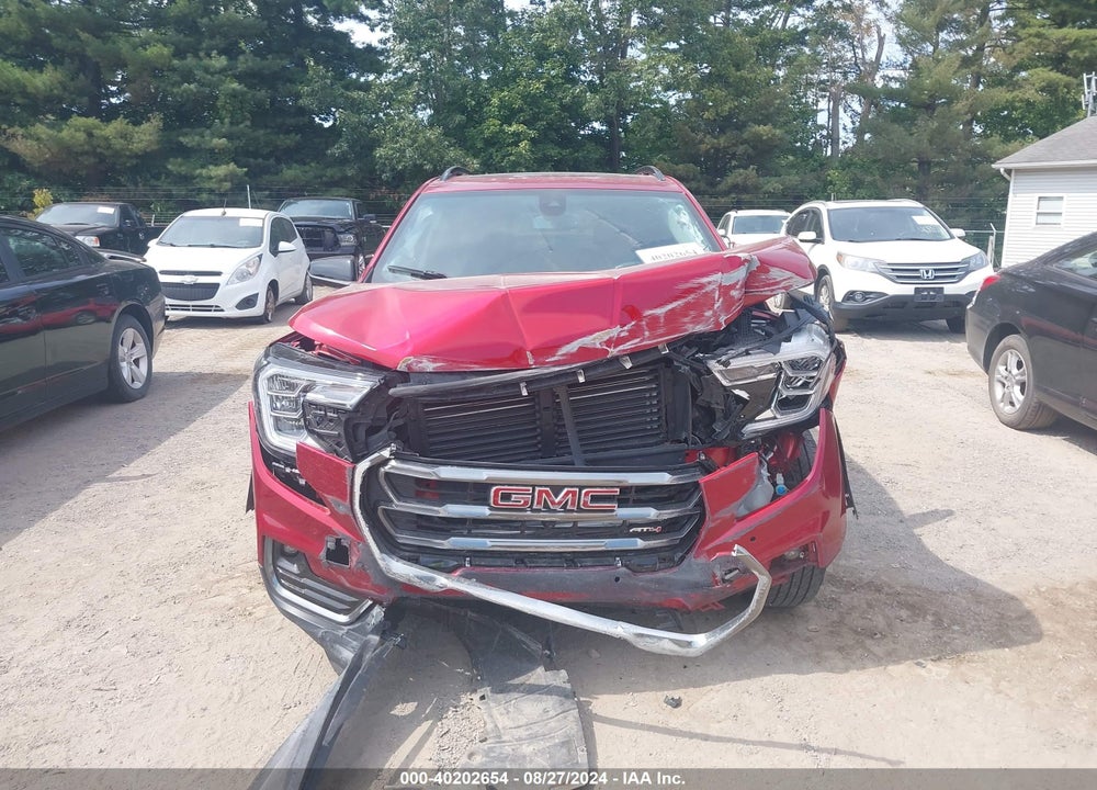 2022 GMC TERRAIN AWD AT4 VIN: 3GKALYEV5NL178645