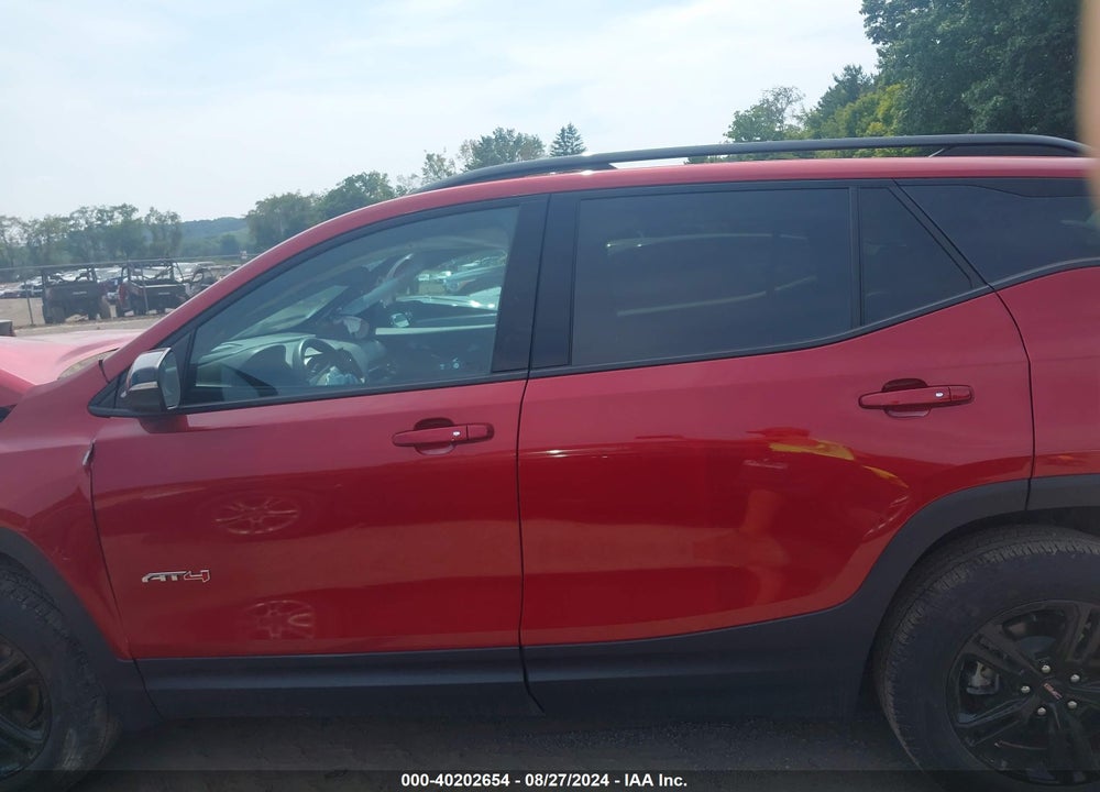 2022 GMC TERRAIN AWD AT4 VIN: 3GKALYEV5NL178645