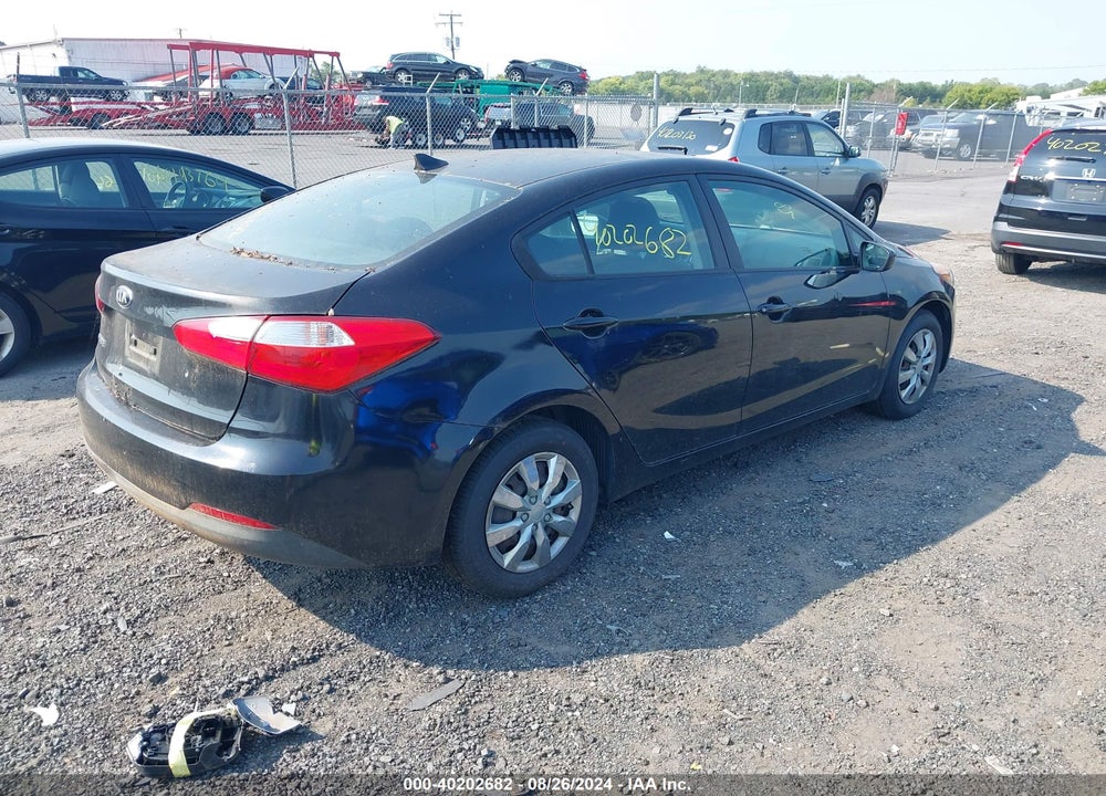 2014 KIA FORTE LX VIN: KNAFK4A63E5156832