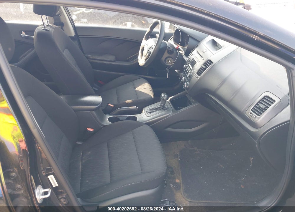 2014 KIA FORTE LX VIN: KNAFK4A63E5156832