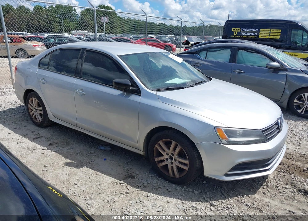 2015 VOLKSWAGEN JETTA 2.0L S VIN: 3VW2K7AJ2FM230130