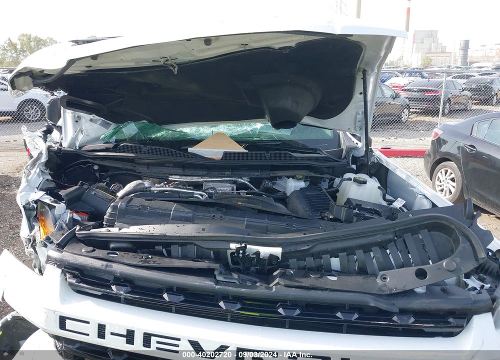 2022 CHEVROLET SILVERADO 3500HD 4WD  STANDARD BED LTZ VIN: 1GC4YUEY4NF337727