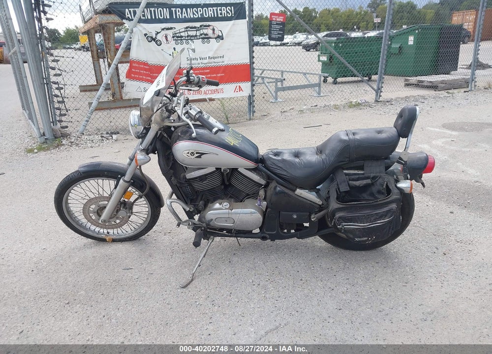 2000 KAWASAKI VN800 VIN: JKBVNCA11YB504577
