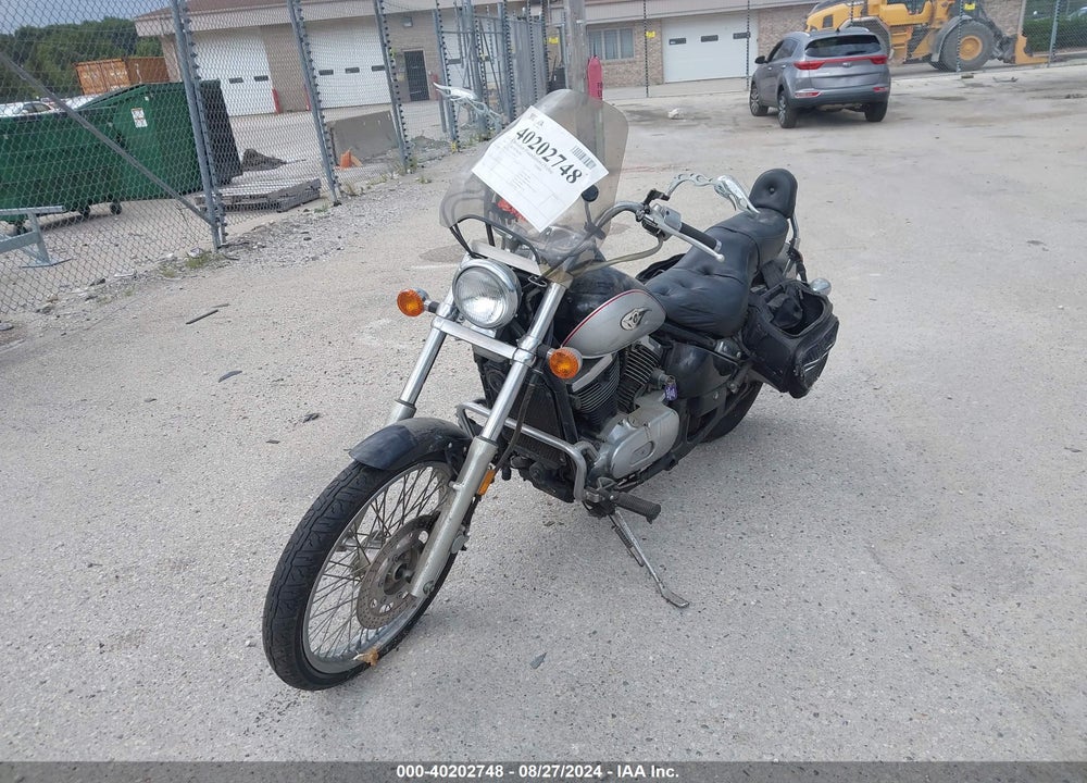2000 KAWASAKI VN800 VIN: JKBVNCA11YB504577