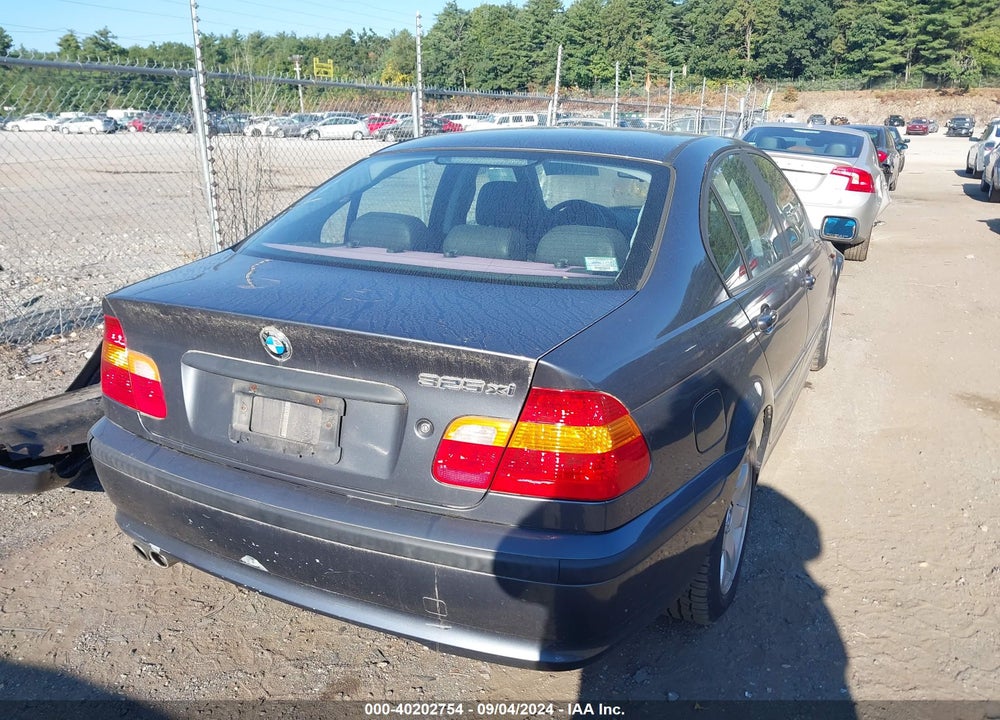 2003 BMW 325XI VIN: WBAEU334X3PH89909