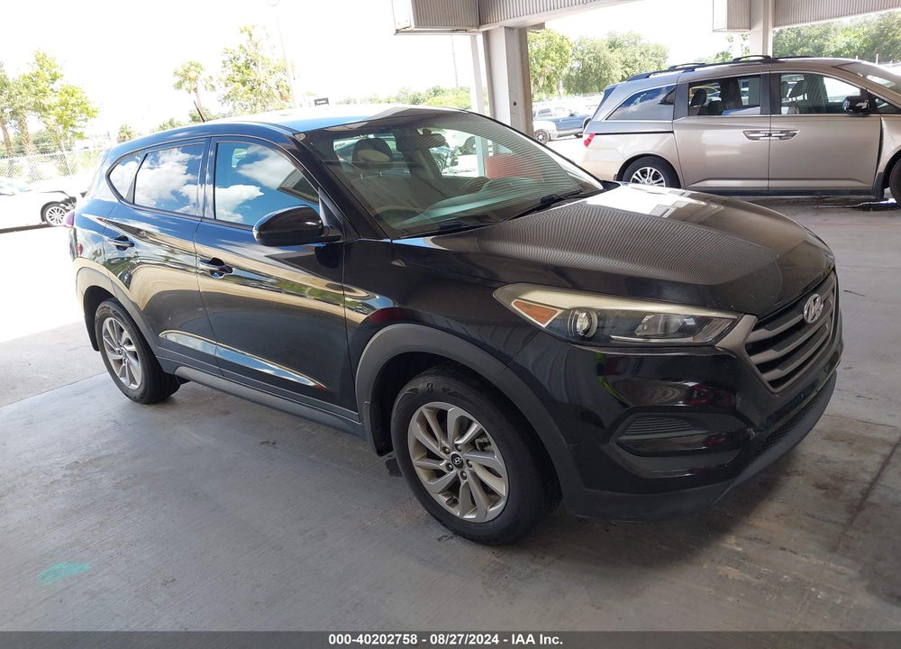 2016 HYUNDAI TUCSON SE VIN: KM8J23A49GU148714