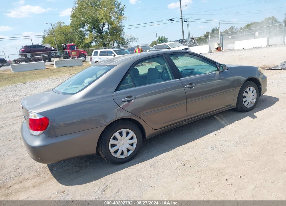 2005 TOYOTA CAMRY LE VIN: 4T1BE32K15U500268